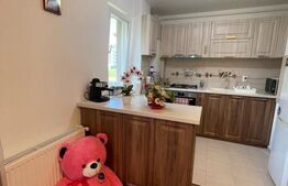 Apartament 3 camere, 67 mp, doua balcoane, garaj + parcare, zona Teilor 