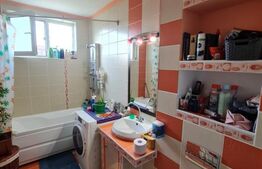 Apartament 2 camere decomandate, 59.80 mp, parcare, zona Eroilor