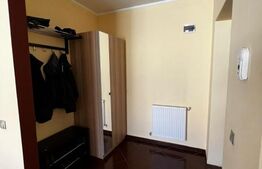 Apartament 3 camere, 80 mp, parcare inclusa, zona Centrala!