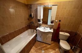Apartament 3 camere, 80 mp, parcare inclusa, zona Centrala!