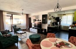 Apartament 3 camere, 74 mp, etaj intermediar, boxa, parcare, zona Sub Cetate!