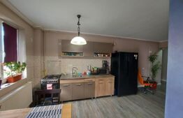 Apartament 3 camere, la cheie, parcare, zona Florilor!