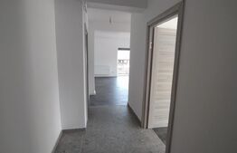 Apartament 2 camere si balcon, 58 mp, zona VIVO