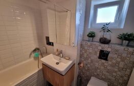 Apartament la cheie, 2 camere, etaj intermediar, zona Nora