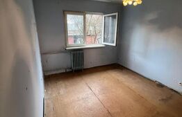 Apartament 2 camere, etaj intermediar, 35 mp, zona Parang 