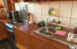 2 camere, decomandat, 51 mp, loc de parcare, zona strazii Dorobantilor