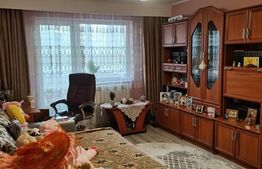 Apartament 3 camere, 66mp, decomandat, zona Minerva