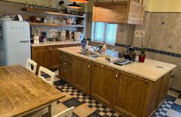 Apartament de 6 camere, 240mp, 2 parcari subterane, zona Lidl