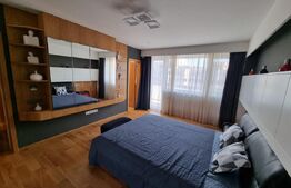 Apartament tip penthouse, 90mp, terasa, parcare, zona Platinia