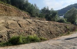 Teren intravilan, 1500 mp, front 58 ml, utilitati la front, zona Tauti