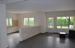 Casa de 500 mp utili cu 1100 mp de teren!