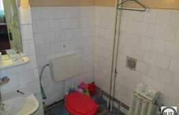 2 camere, 54 mp, decomadat, etaj intermediar, zona Iulius Mall!