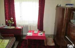 2 camere, 54 mp, decomadat, etaj intermediar, zona Iulius Mall!