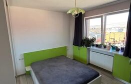 Apartament cu 2 camere, mobilat si utilat, parcare, zona Primariei