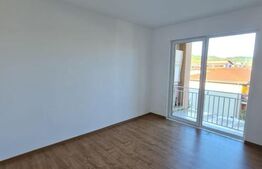 Apartament 2 camere decomandate, 56 mp, terasa inchisa, parcare, zona Porii