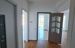 Apartament 2 camere decomandate, 56 mp, terasa inchisa, parcare, zona Porii