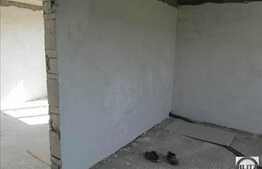 5 camere, 98 mp, imobil nou tip vila, terasa 50 mp, semifinisat, zona linistita