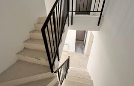 Casă cuplată 224mp utilii, 212mp teren, Dâmbul Rotund