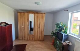 Casa individuala cu 5 camere, 216 mp de teren