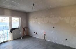 Duplex 120 mp, 4 camere, 250 mp de teren, incalzire in pardoseala, sat Tauti