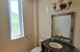 Casa cuplata, 400 mp utili si 650 mp de teren, sat Tauti