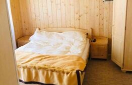 Casa de vacanta, 4 camere, 119 mp utili, 2300 mp de teren, Marisel