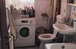 Vanzare apartament 3 camere, 66 mp, decomandat, zona Aurel Vlaicu!