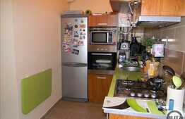 Apartament 2 camere, 44 mp, boxa la subsol, zona strazii Dacia