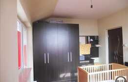 Inchiriere apartament partial mobilat! 2 camere, 61 mp, balcon! Zona Eroilor!