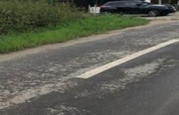 Teren intravilan  2000 mp, Stupini,  utilitati in fata terenului