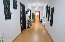 Penthouse modern  Tractoru -130 mp + 2 locuri de parcare , lift