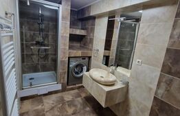 Penthouse modern  Tractoru -130 mp + 2 locuri de parcare , lift