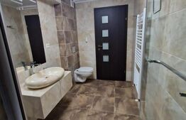 Penthouse modern  Tractoru -130 mp + 2 locuri de parcare , lift