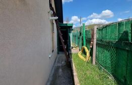 Casa individuala, suprafata 72 mp, teren 300 mp, sat Baciu, zona primariei!