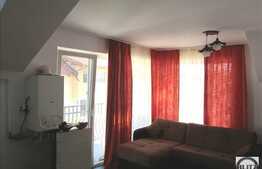 Mansarda de vanzare cu 3 camere, 60 mp, zona strazii Florilor! Loc parcare cu CF