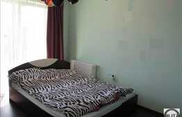 Mansarda de vanzare cu 3 camere, 60 mp, zona strazii Florilor! Loc parcare cu CF