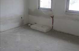 2 camere, 46 mp, semifinisat, zona strazii Bucuresti