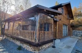 Casa de vacanta, 5 camere, 130 mp, teren 1000 mp, zona Valea Ierii