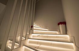 Casa insiruita, 95 mp,  ultralux, parcare subteranaerra