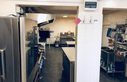 Spatiu alimentatie publica, afacere la cheie, clientela formata ! 