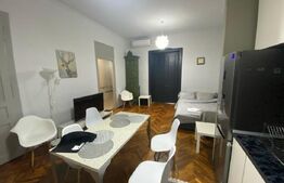 Apartament de 3 camere, decomandat, 121 mp, zona Piata Unirii