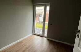 Apartament finisat in VORONET ,5 camere cu parcare si gradina in Vila