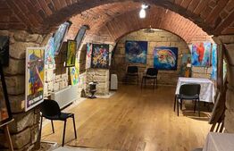 Apartament cu 8 camere, 315 mp, pentru clinica, birou sau local, ultracentral!