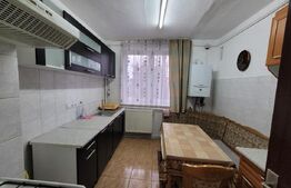 Apartament 3 camere, semidecomandat, 58 mp, zona Mercur