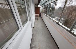 Apartament 3 camere, semidecomandat, 58 mp, zona Mercur