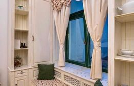 Investiție! Apartament deosebit cu 2 camere, zona ultracentrală!