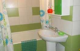 Apartament 3 camere, 66 mp, decomandat, etaj intermediar, zona Bucium