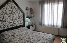 Apartament de vanzare, 3 camere, 65 mp, loc de parcare,zona Sesul de Sus!