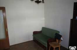 3 camere, 86 mp utili, decomandat, boxa la subsol, zona strazii Aleea Godeanu!