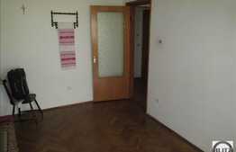 3 camere, 86 mp utili, decomandat, boxa la subsol, zona strazii Aleea Godeanu!